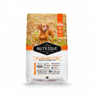 Nutrique Toy & Mini Adult Dog 7+ - Premium Raza Pequeña from Nutrique - al mejor precio $22990! Compra ahora en Milo Pet Shop