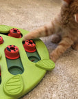 Nina Ottosson Puzzle Gatos Buggin Out Nivel 2 - Milo Pet Shop